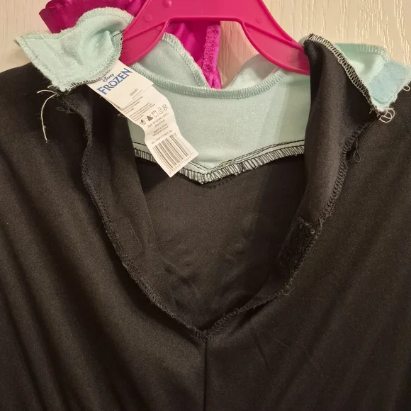 Disney Anna Size S (4 To 6 Year Old) Girls' Costume with Cape And Wig Set - Picture 6 of 11